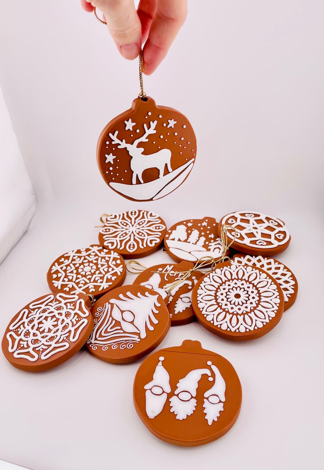 Gingerbread Cookie Ornaments Set 6 3d model