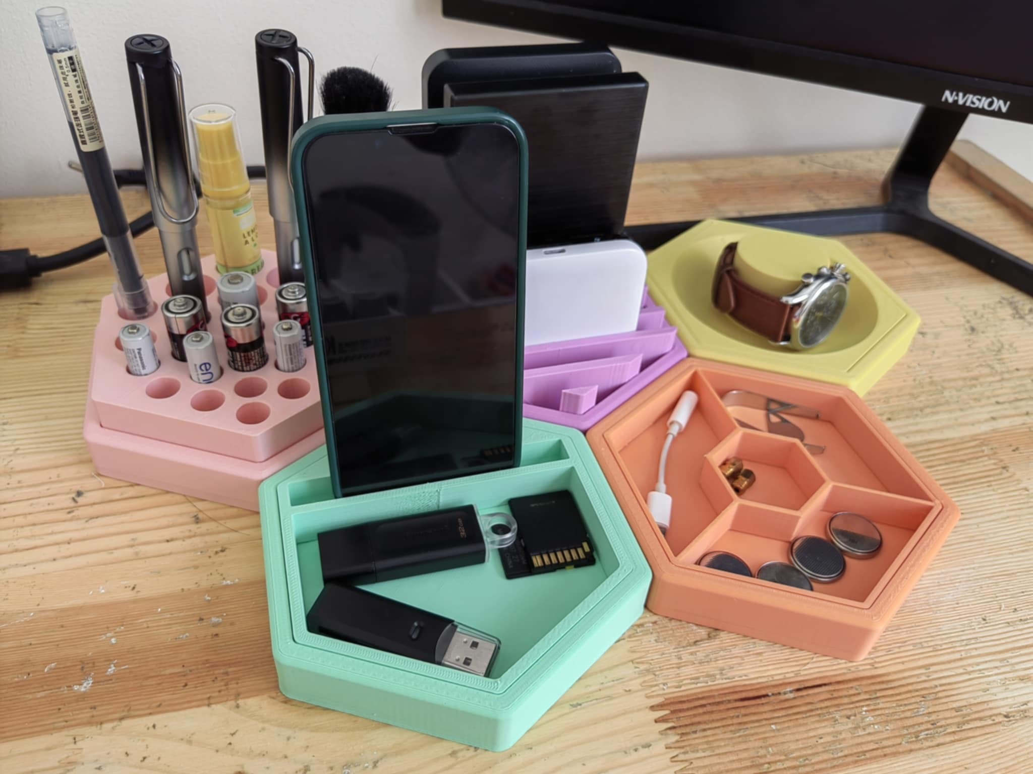 Interchangeable Hex Desk Organizers 3d model