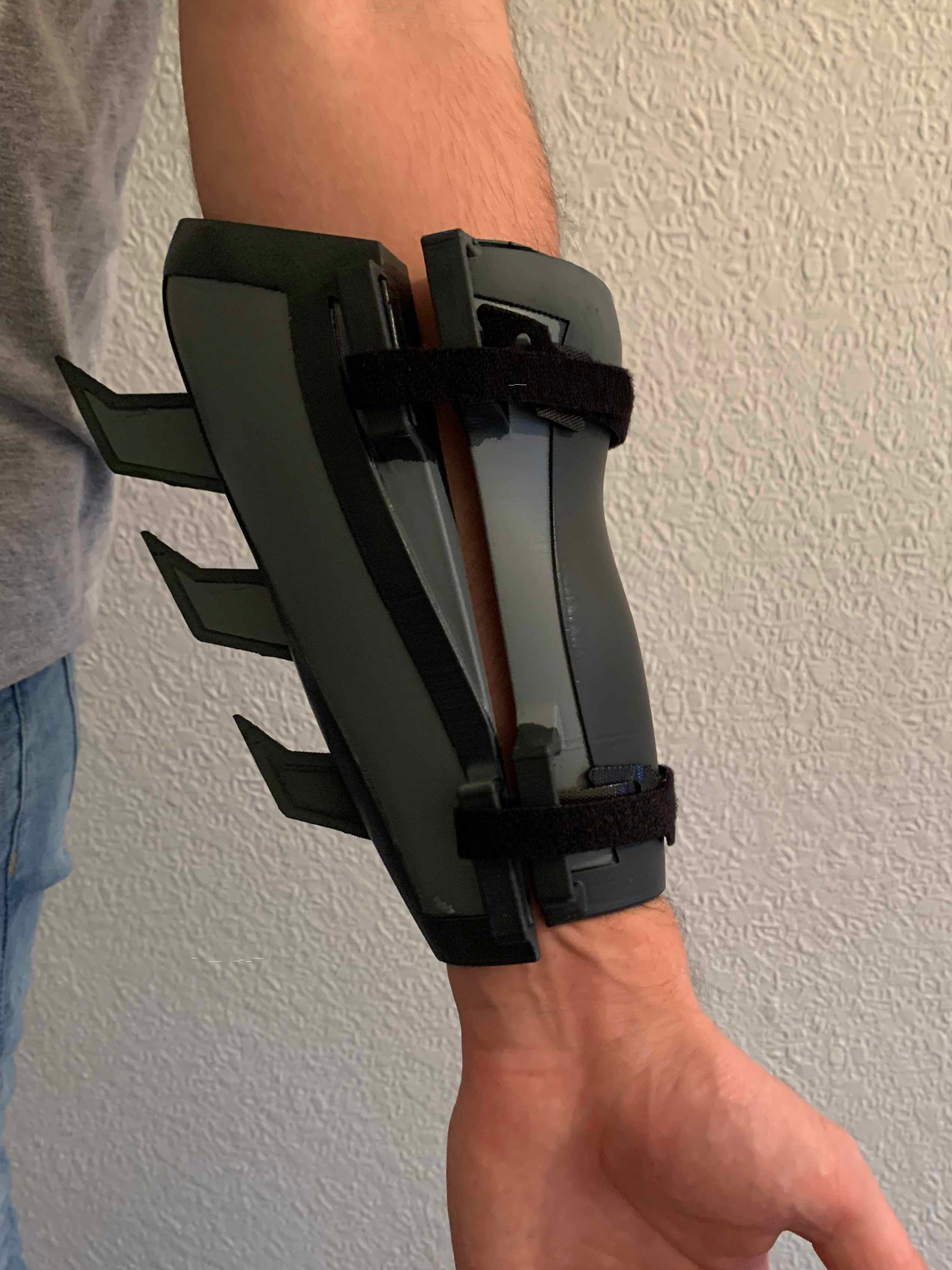 Batman Gauntlet 3d model