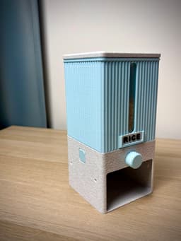 Food Dispenser | Storage Container | Iris Mechanism 3d model