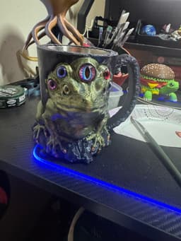 this was a cool print to do and paint . However there was a gap on the brim allowing for movement of the metal tumbler insert even after attempting to glue it withe6000. I had to take my 3d print pen to seal the gap all around it , mind you it injected some into the gap before filling so i could continue around . i started with 2 loops off the spool of the same filament i printed from and when finished had around half a loop left . 3d model