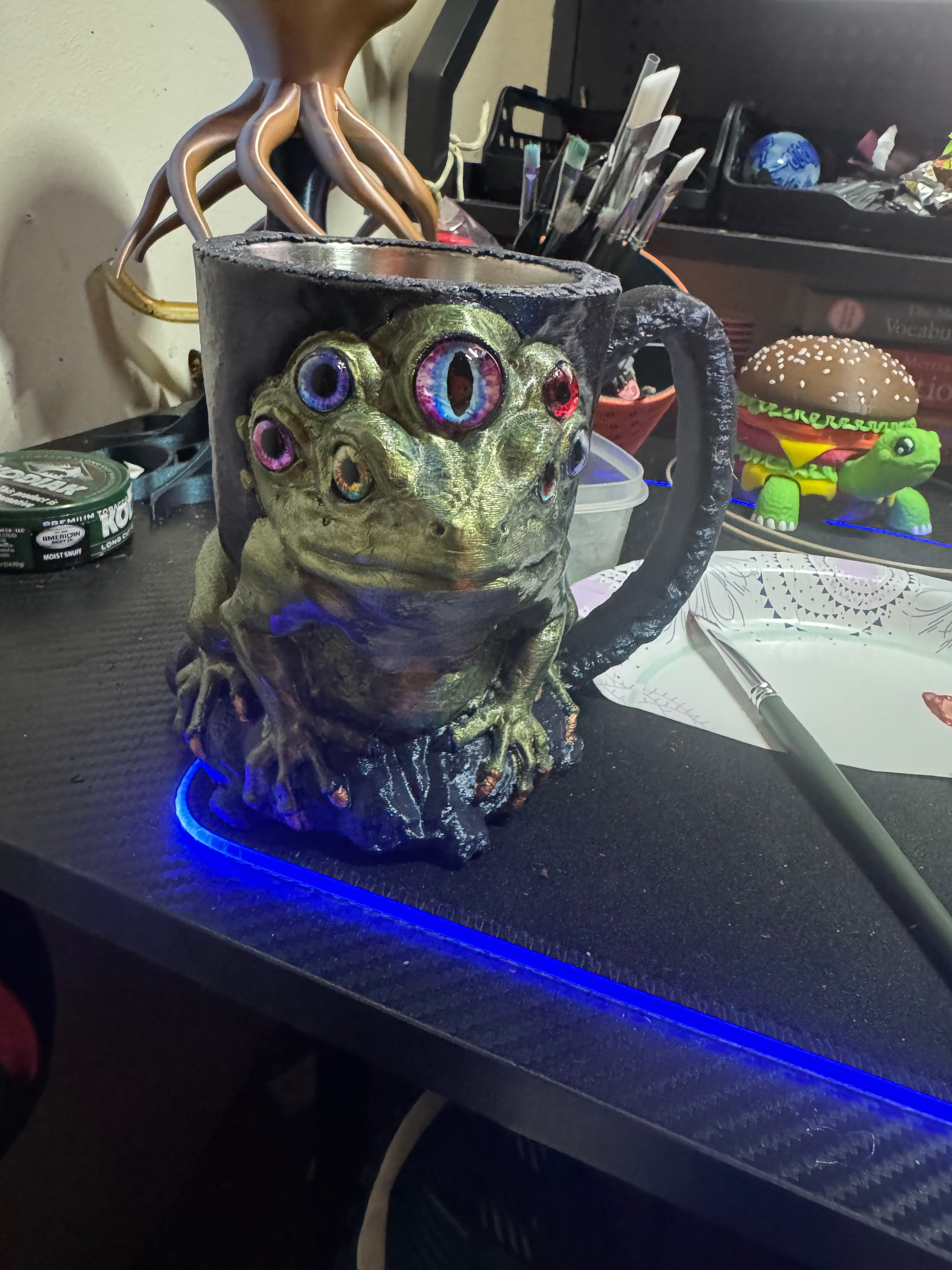 this was a cool print to do and paint . However there was a gap on the brim allowing for movement of the metal tumbler insert even after attempting to glue it withe6000. I had to take my 3d print pen to seal the gap all around it , mind you it injected some into the gap before filling so i could continue around . i started with 2 loops off the spool of the same filament i printed from and when finished had around half a loop left .
