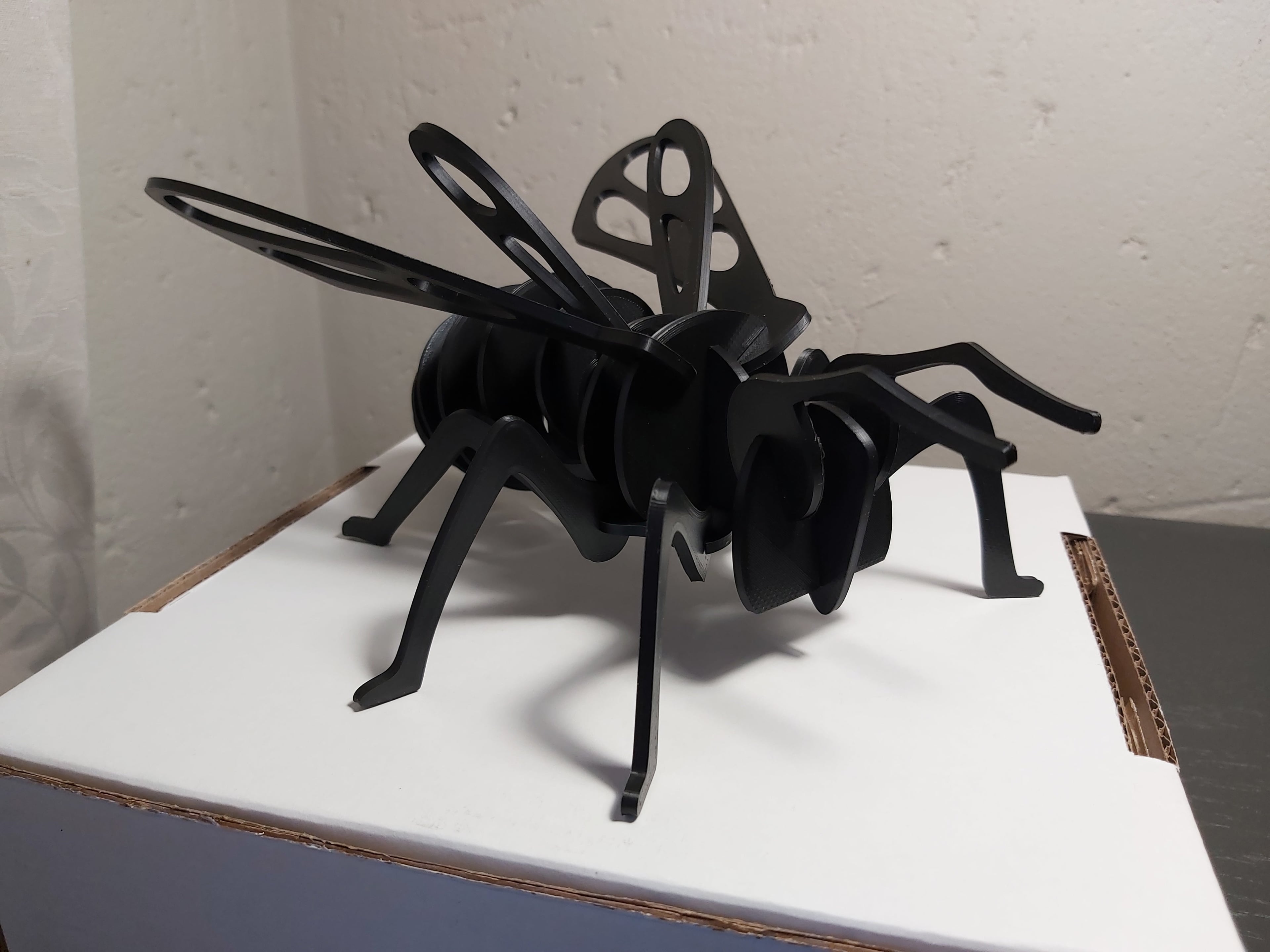 Bee Puzzle kit 3d model
