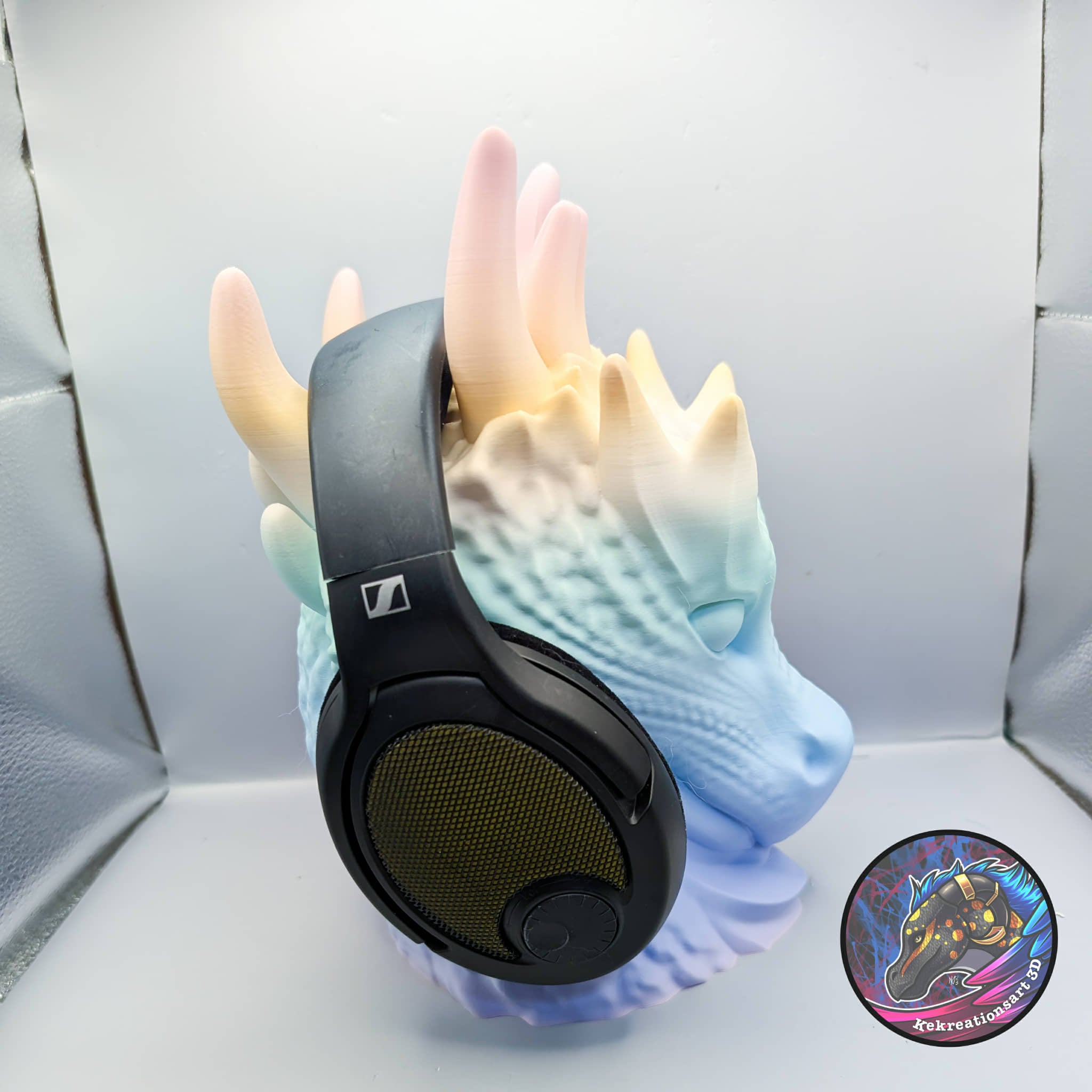 dragon bust headset holder 3d model