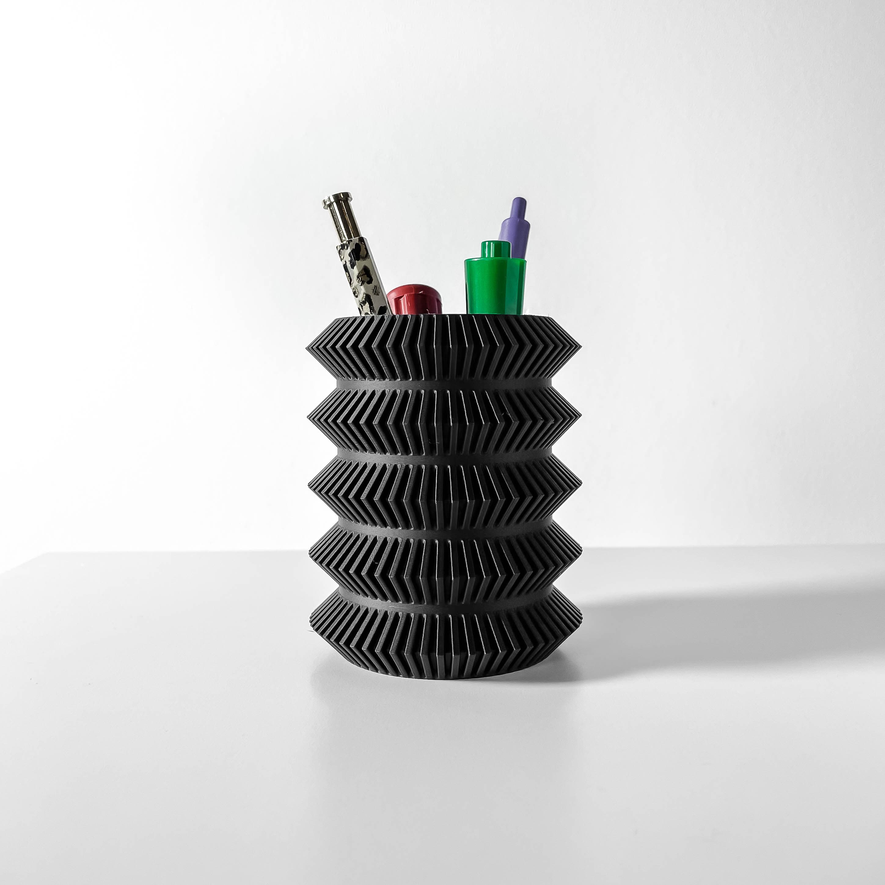 The Kuri Pen Holder | Desk Organizer and Pencil Cup Holder | Modern Office and Home Decor 3d model