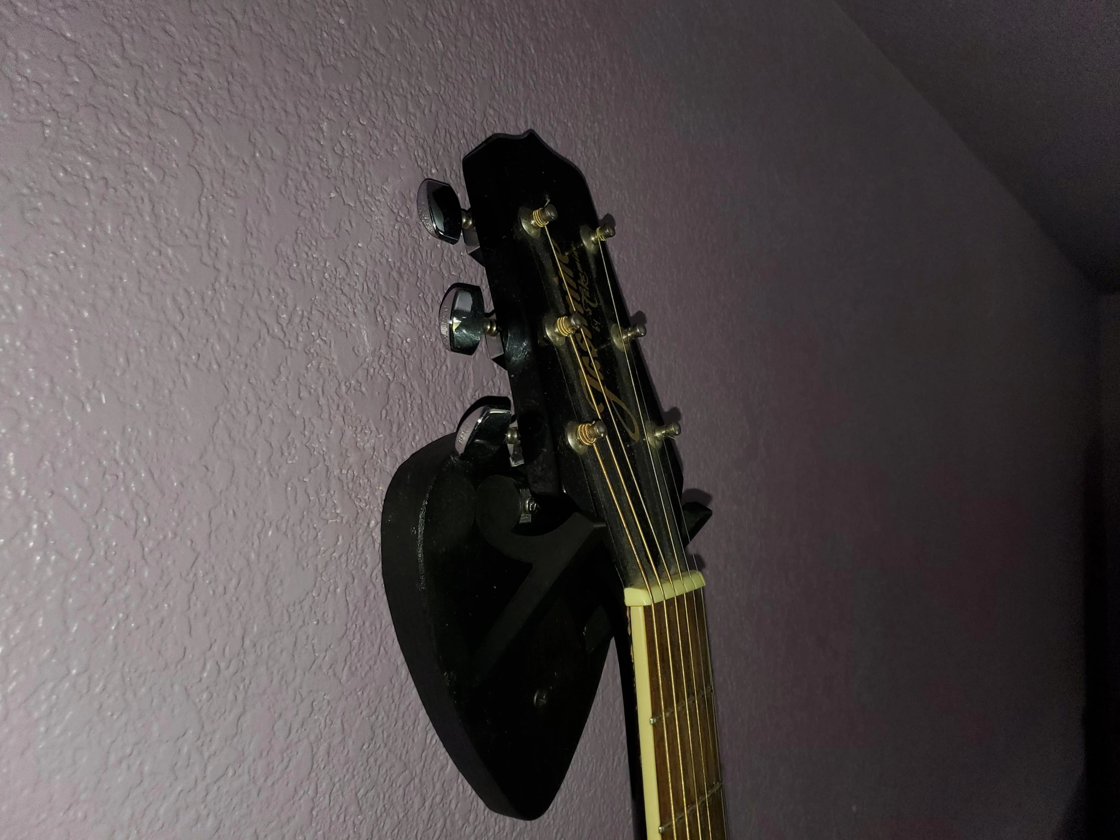 Guitar Hanger 3d model