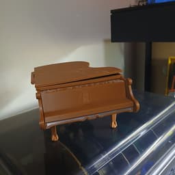 Eskimo Grand Piano Box 3d model
