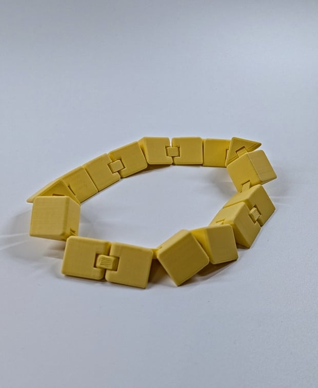 Infinity Chain - Fidget toy 3d model