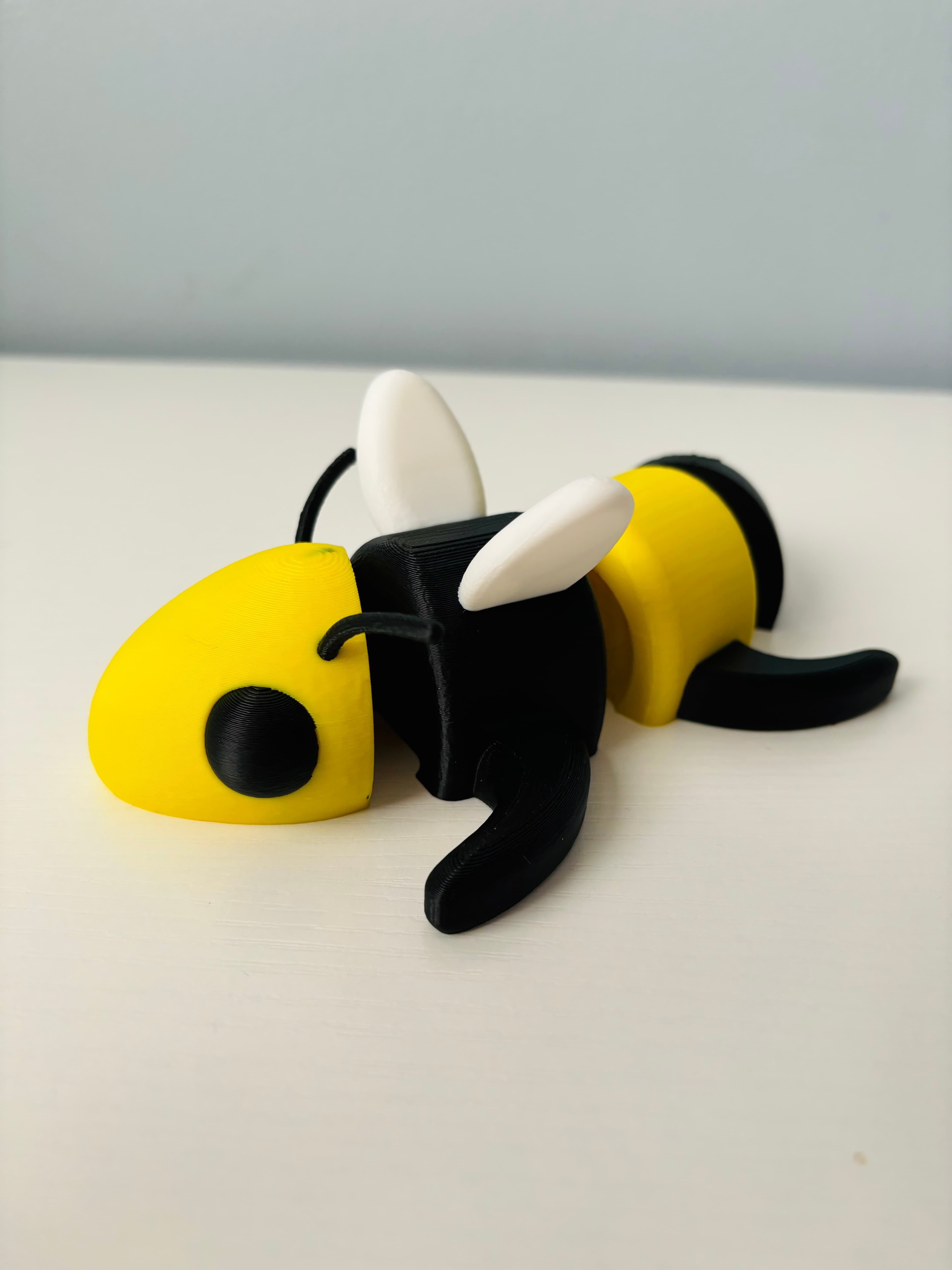 Flexi Bee 3d model