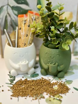 Coffee Lover Planter STL | Cute Mug Pot | Desk Decor 3d model