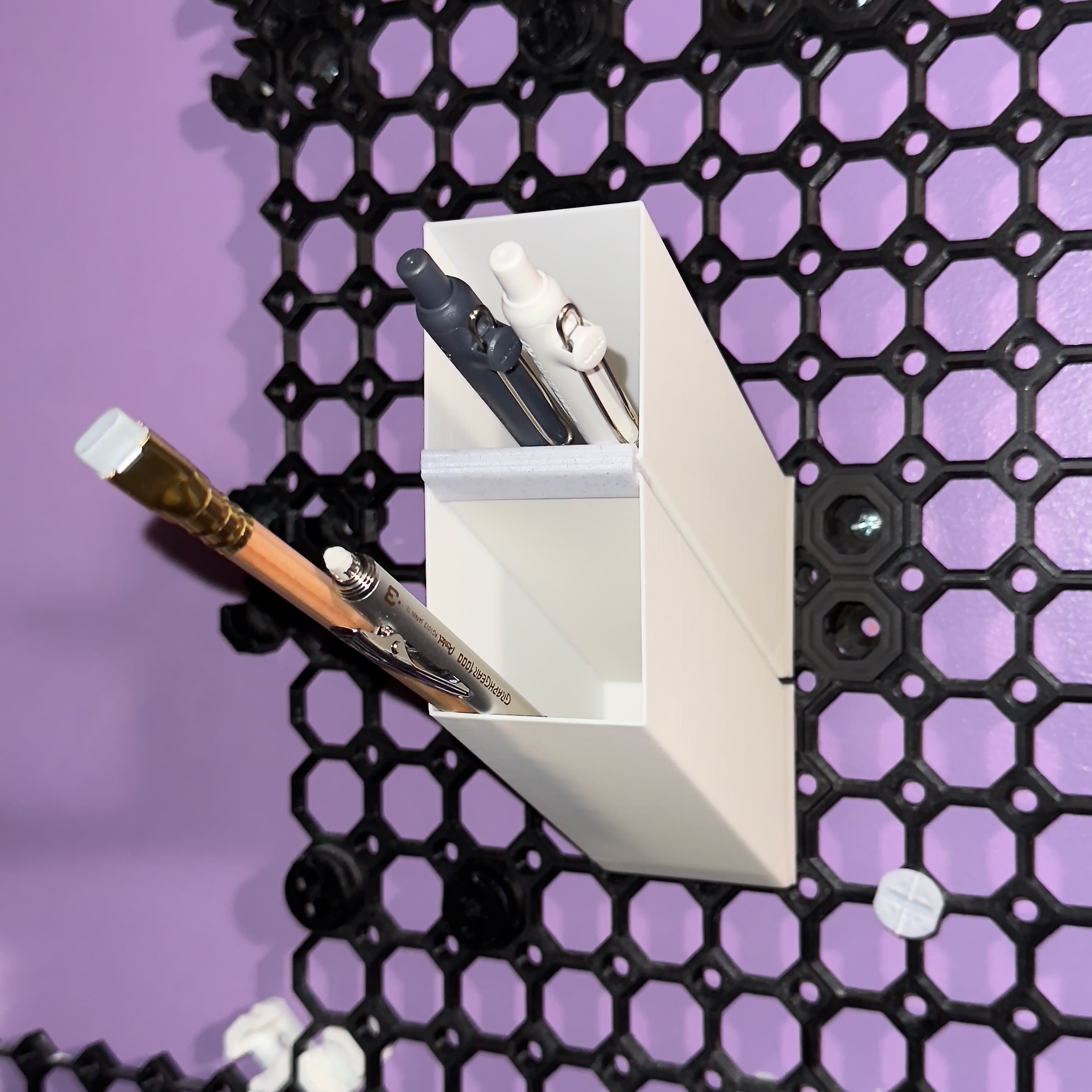 Angled Pencil Holder - Multiboard 3d model
