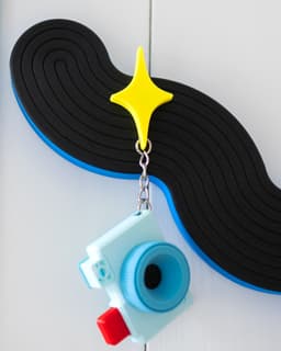 Starburst // Flatland Keychain Magnet 3d model