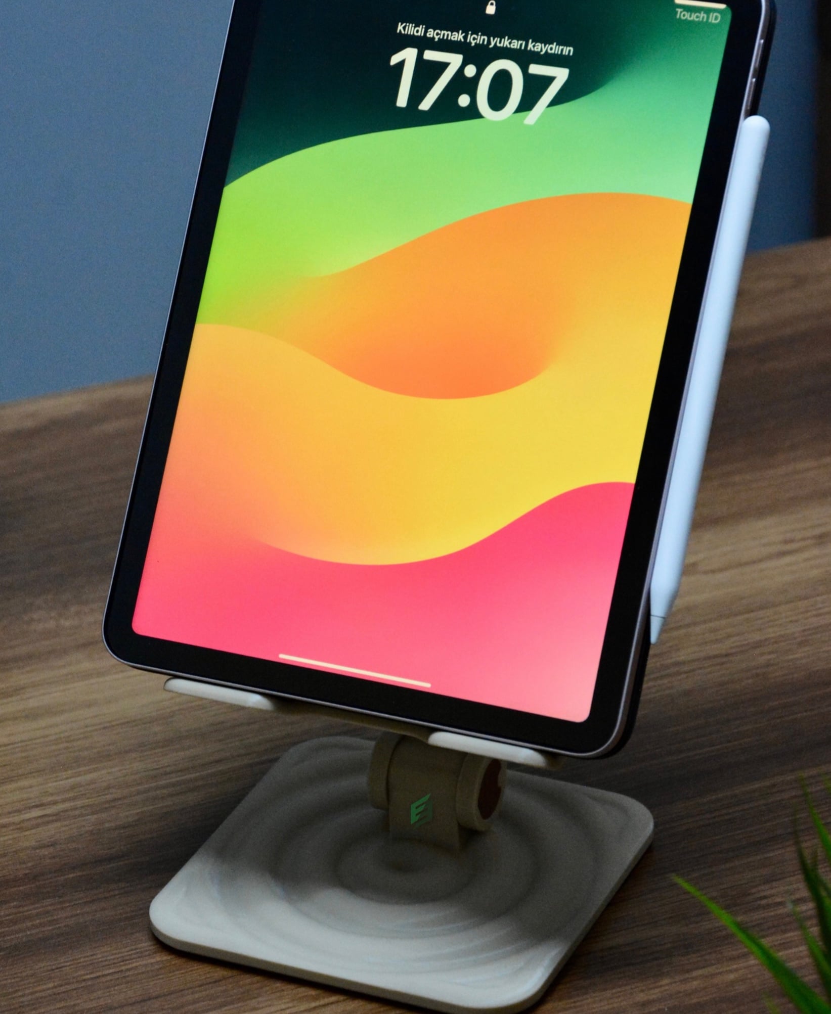 Tablet Stand | Vantage Collection 3d model