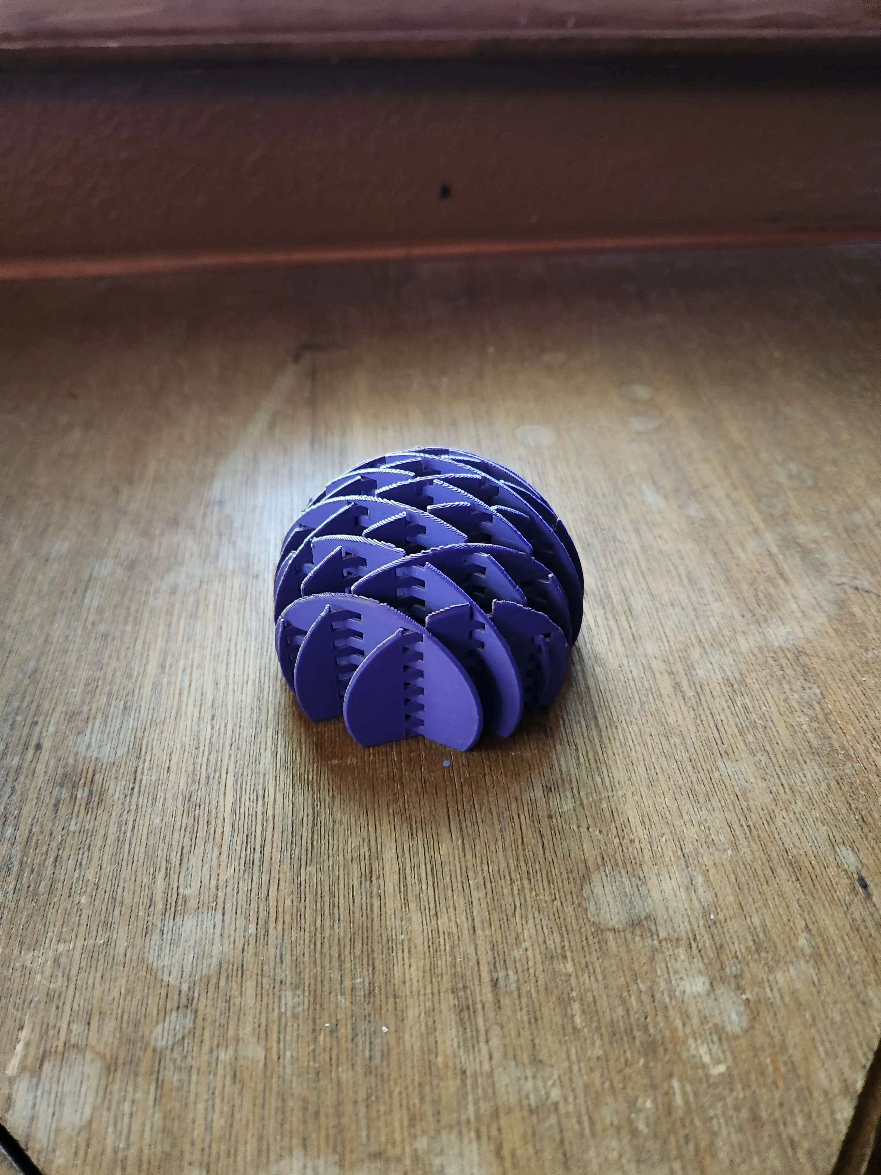 This is a great fidget! It printed great and easily removed from the built in base. I really like the dual matte filament with this!