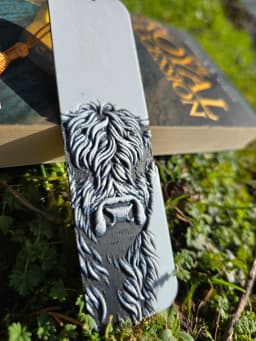 Highland Cow 3D Printed Bookmark – Hue Forge Multi-Color Design 3d model
