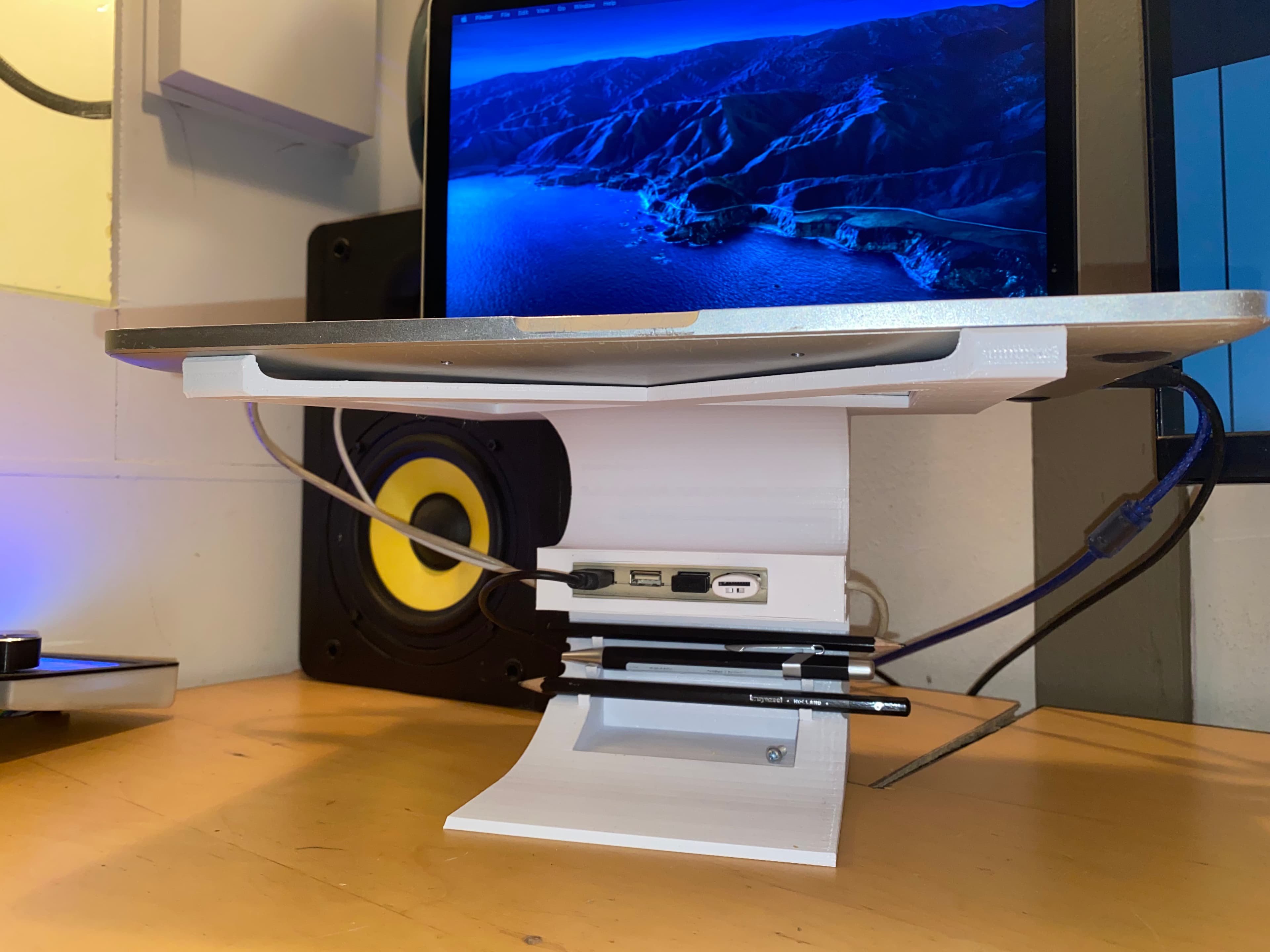 Laptop stand 3d model