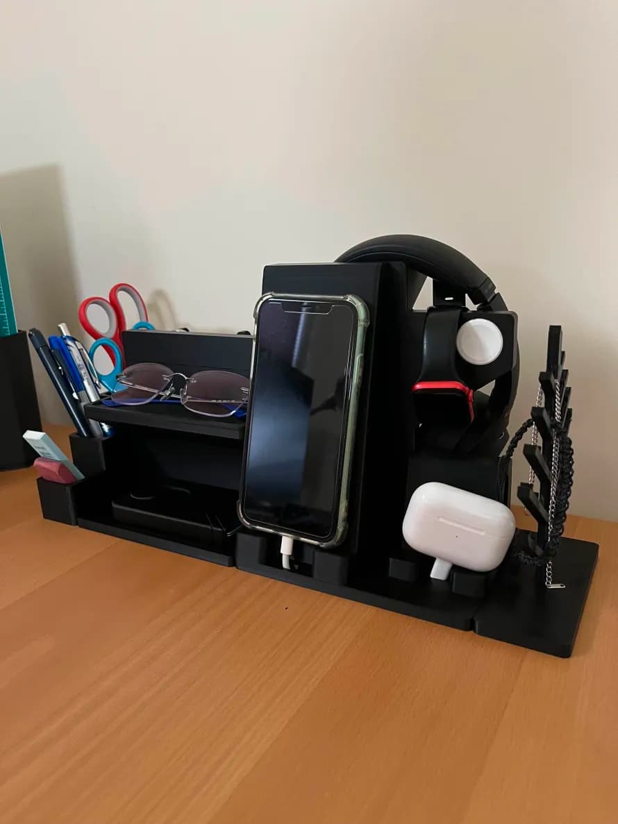 Everything Desk Organizer 3d model
