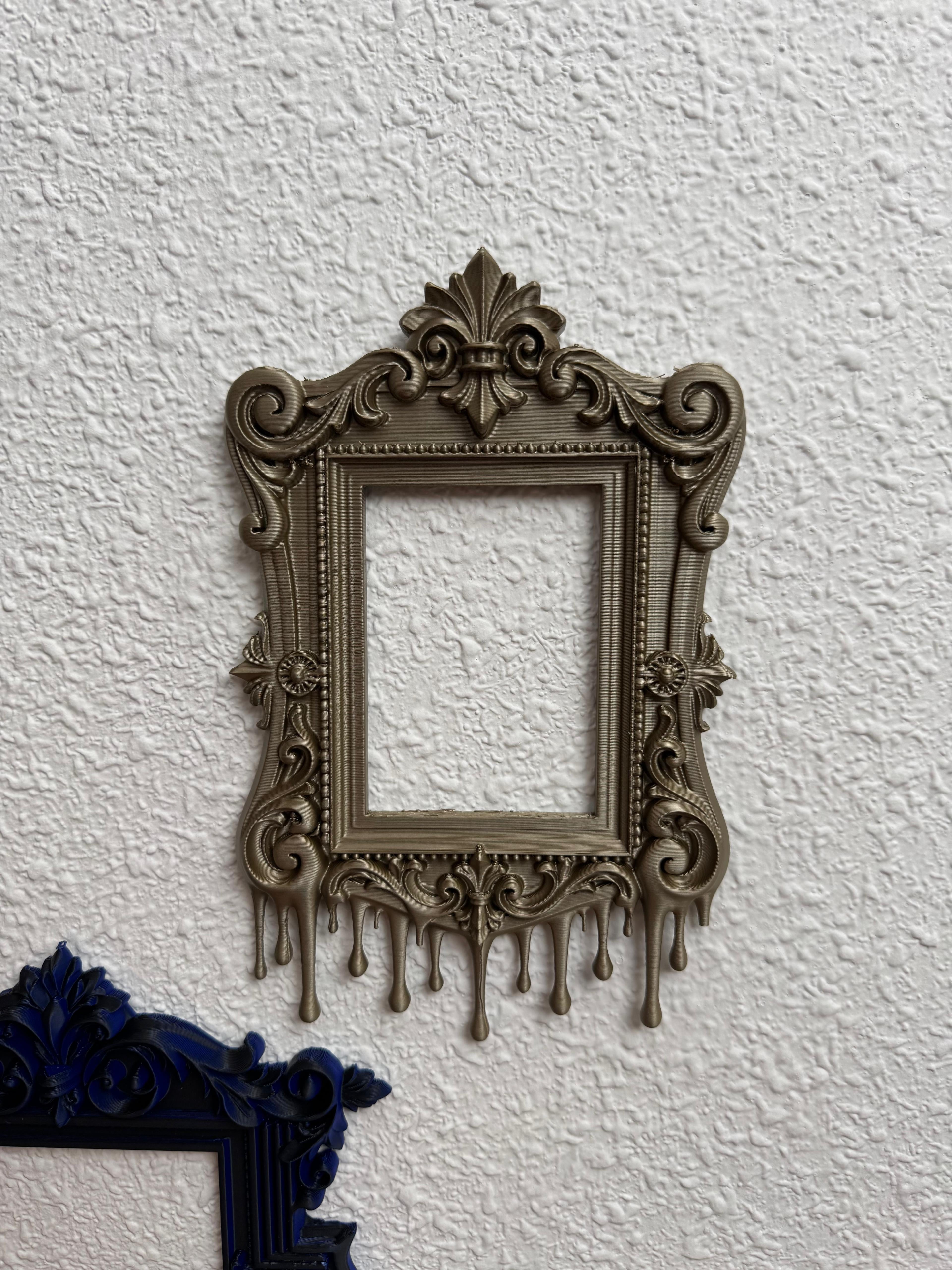 Dripping Frame Victorian Gothic Wall Decor 3d model