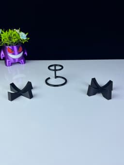 pokeball stand v3.stl 3d model