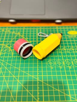 Pencil Capsule with Threaded Cap 3d model