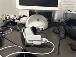 Apple Vision Pro to BoboVR Rails (M2/M3) 3d model
