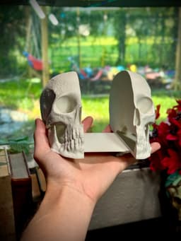 Skull bookends 3d model