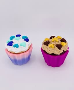 Cupcake Container -Hearts with signs 3d model