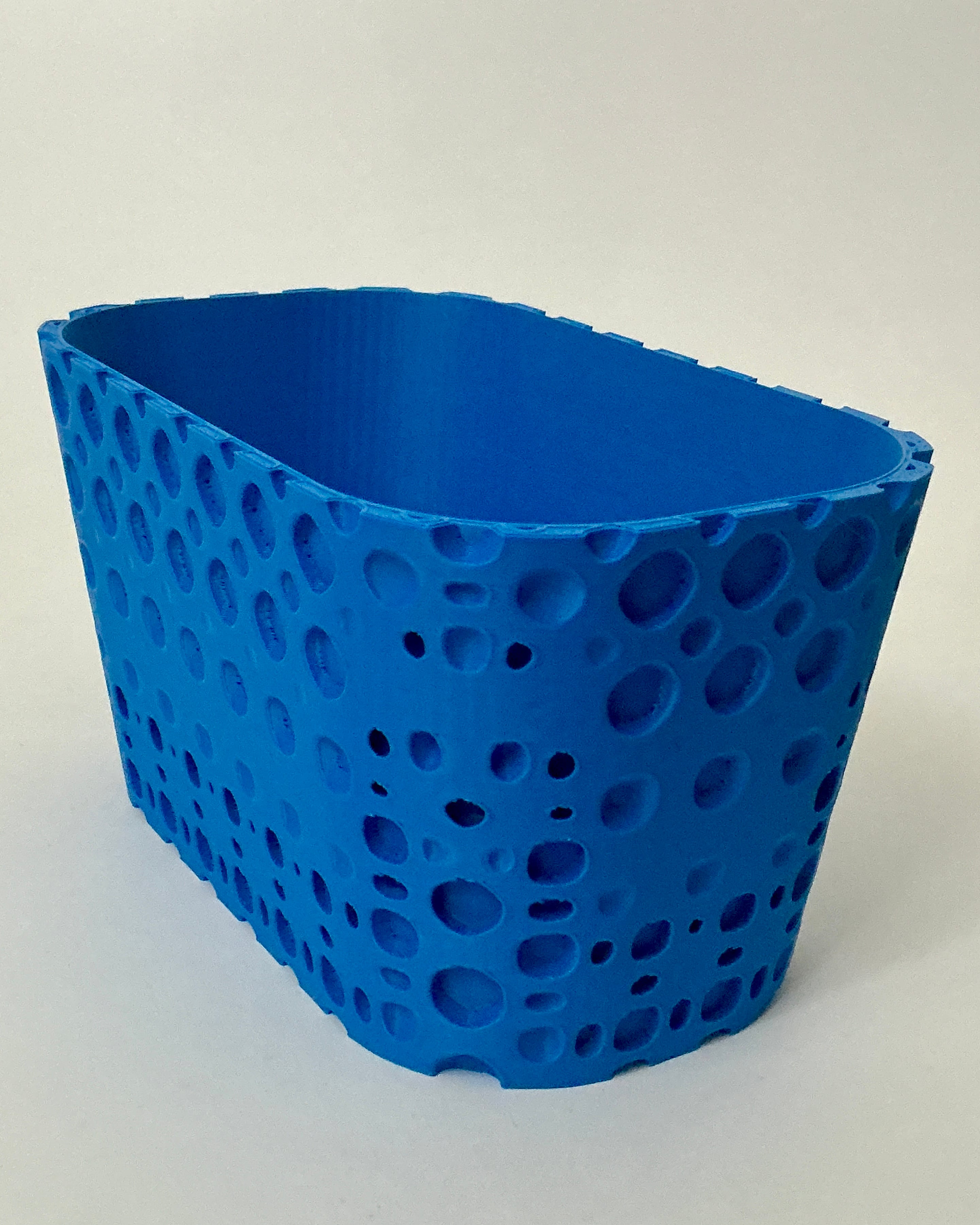 OctoSurface TPMS Lattice Plant Pot Trough 3d model