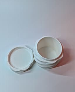 Spiral Jar - Threaded LID 3d model