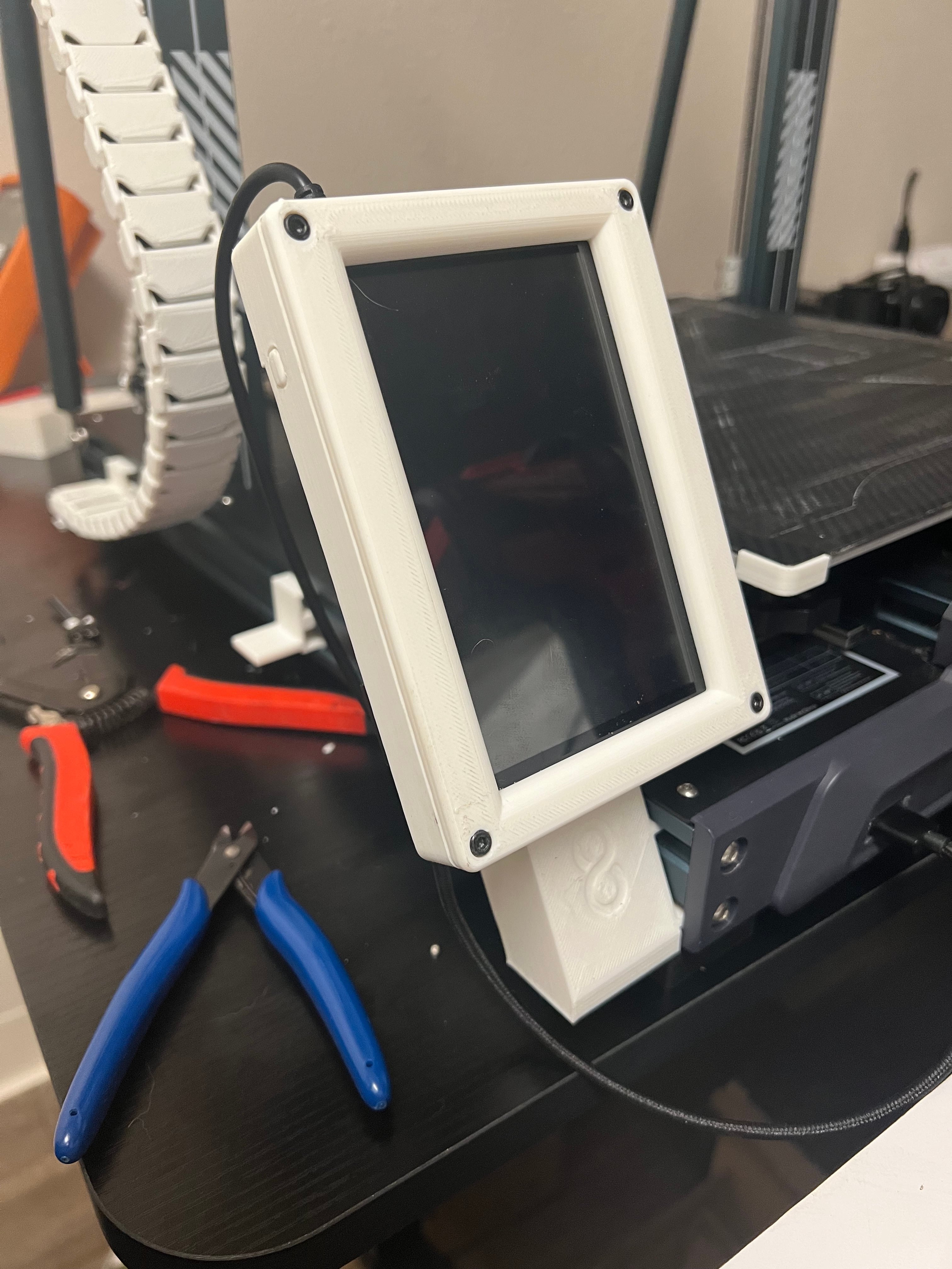 Neptune Touchscreen and pi4 Case 3d model
