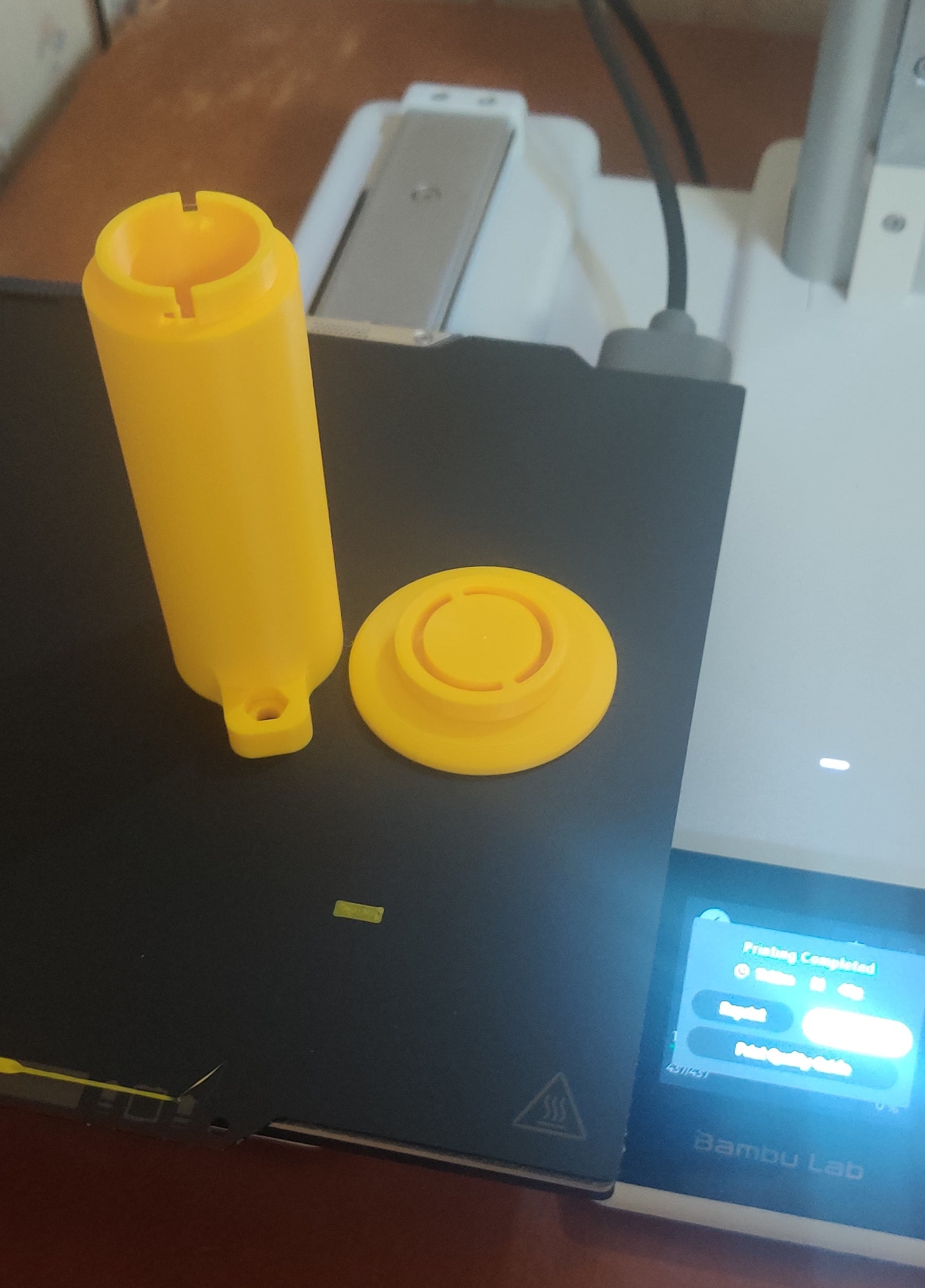 Better Spool Holder for YOOPAI Enclosure 3d model