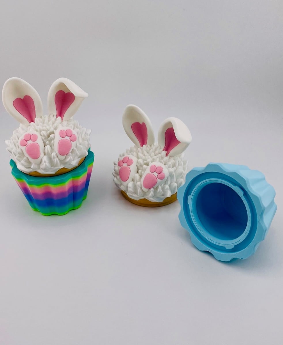 Cupcake Container -Fuzzy Bunny 3d model
