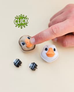 Goose Fidget Clicker Keychain, Farm Animal Desk Toy 3d model