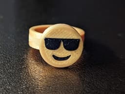 Emoji Ring 3d model