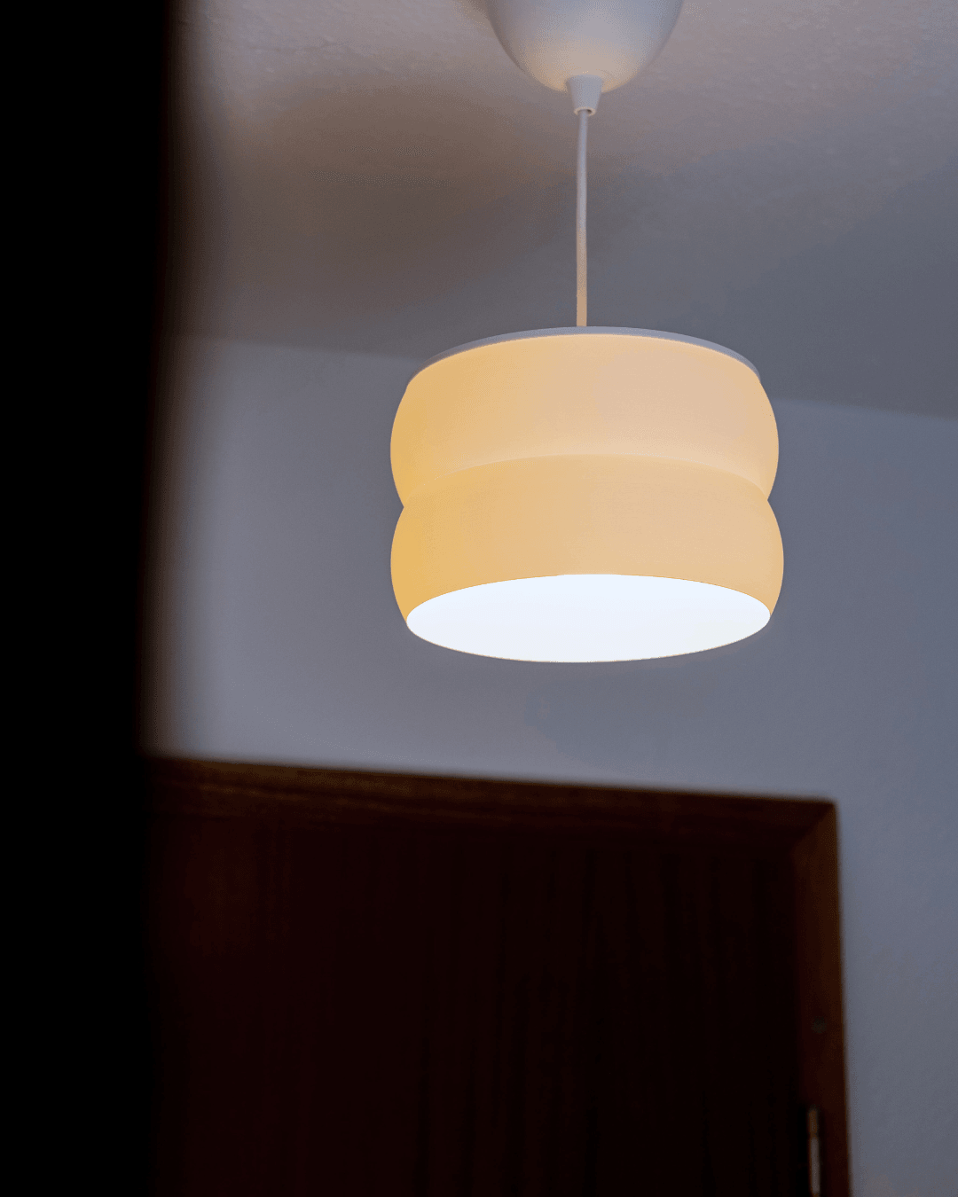 Gyroid Pendant Lamp 3d model