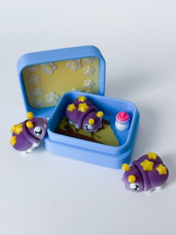 Baby Beetles and Box 3d model