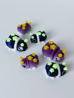 Baby Beetles and Box 3d model