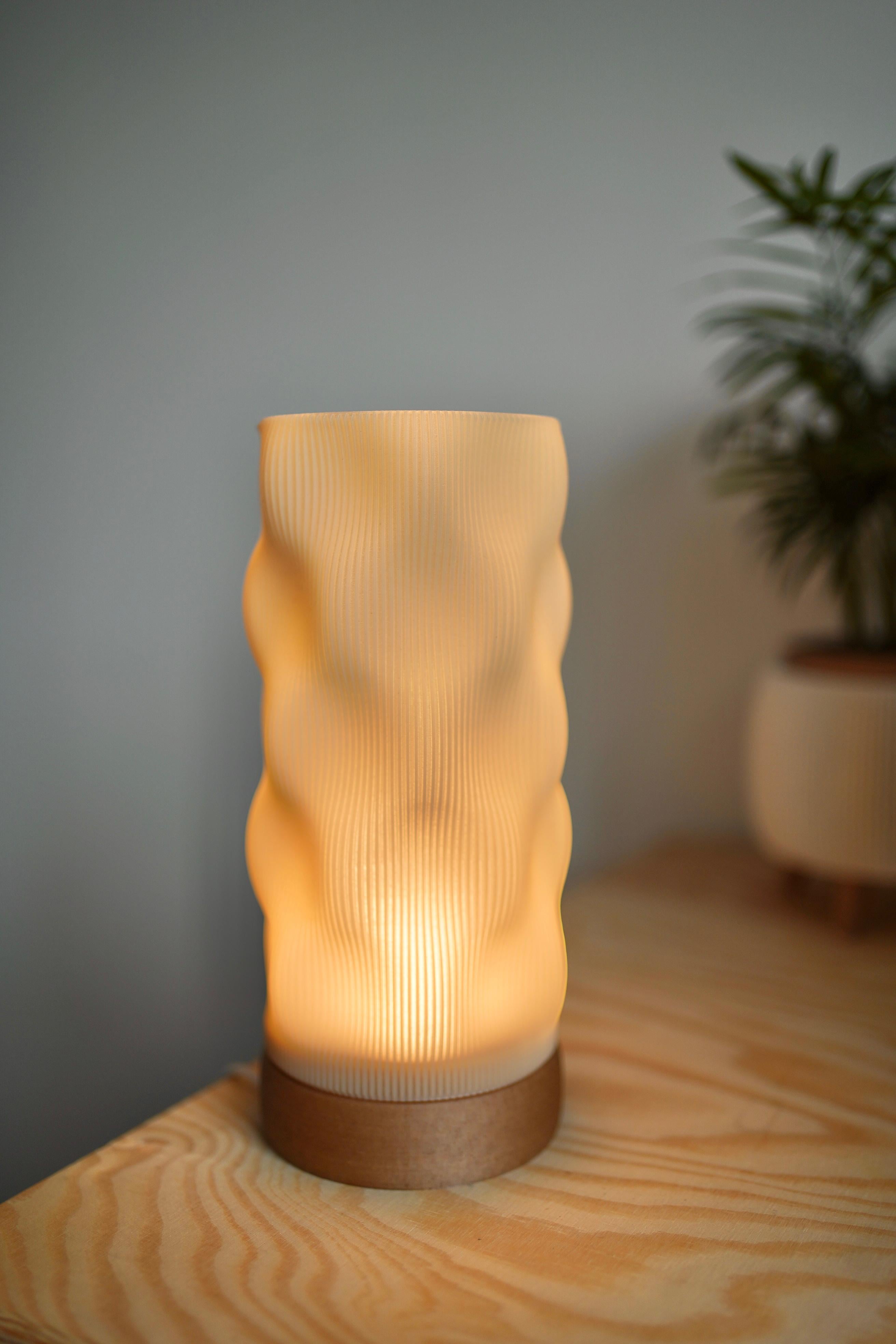 WAVIA table lamp 3d model
