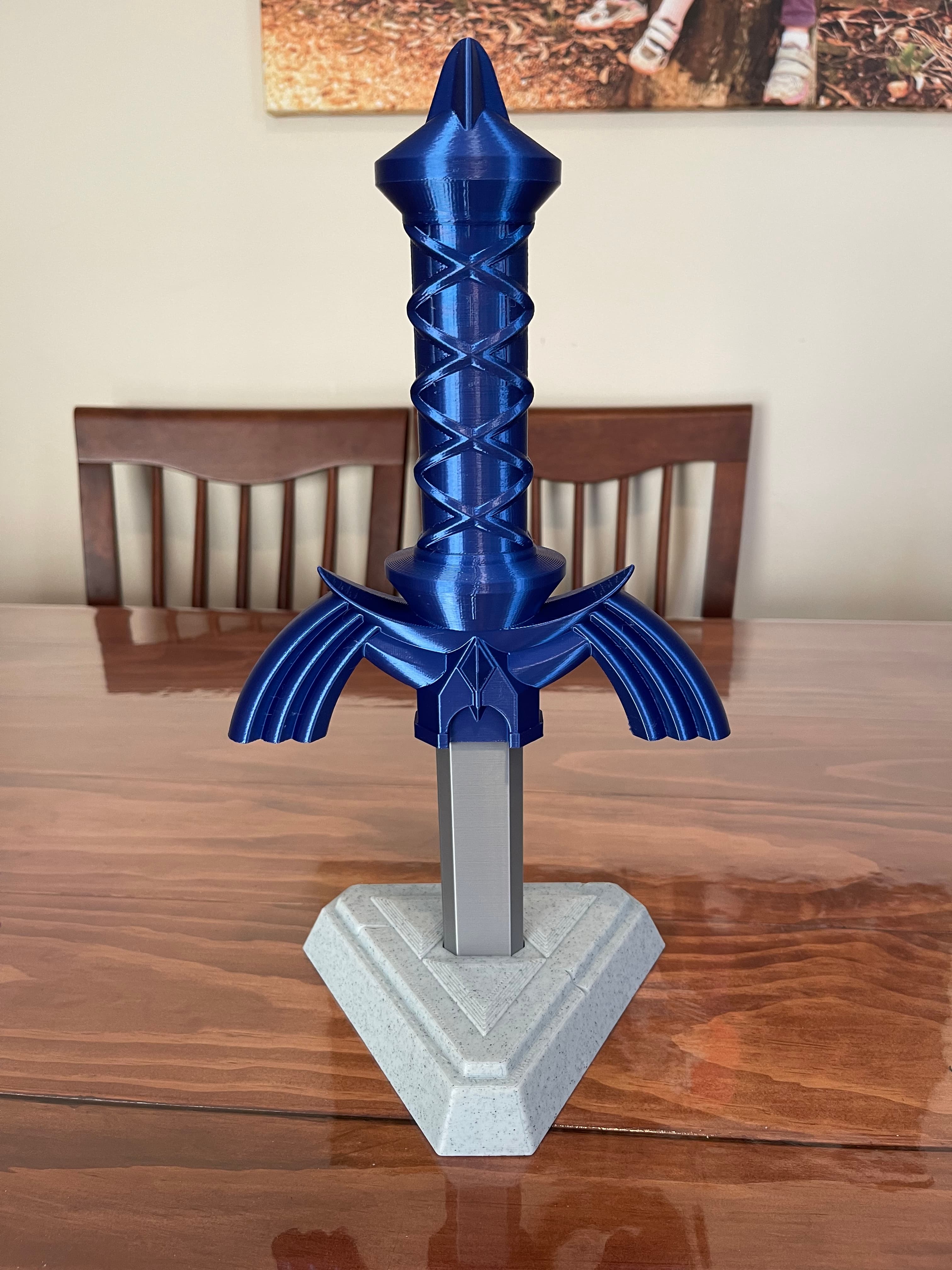 As soon as I finished assembling the sword, I just knew the perfect way to display it! Hopped on Tinkercad and knocked up a BOTW-inspired pedestal from a few other files.