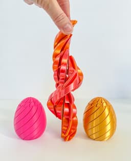 Twisty Fidget Egg (2 sizes) 3d model