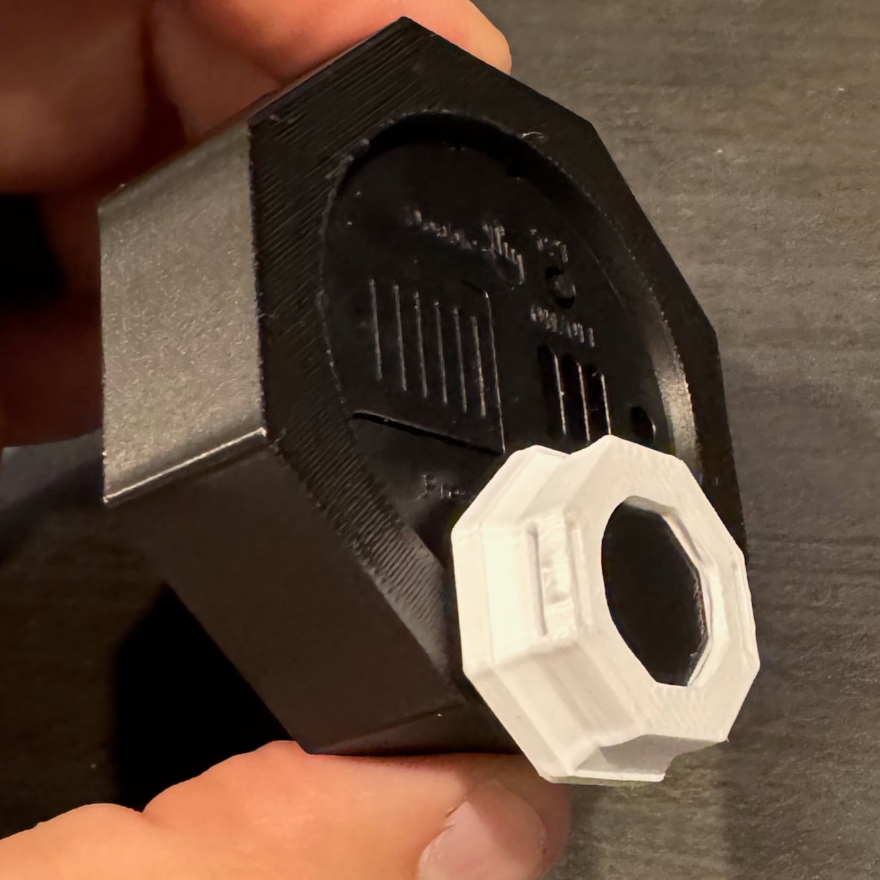Multiboard Hygrometer Holder 3d model