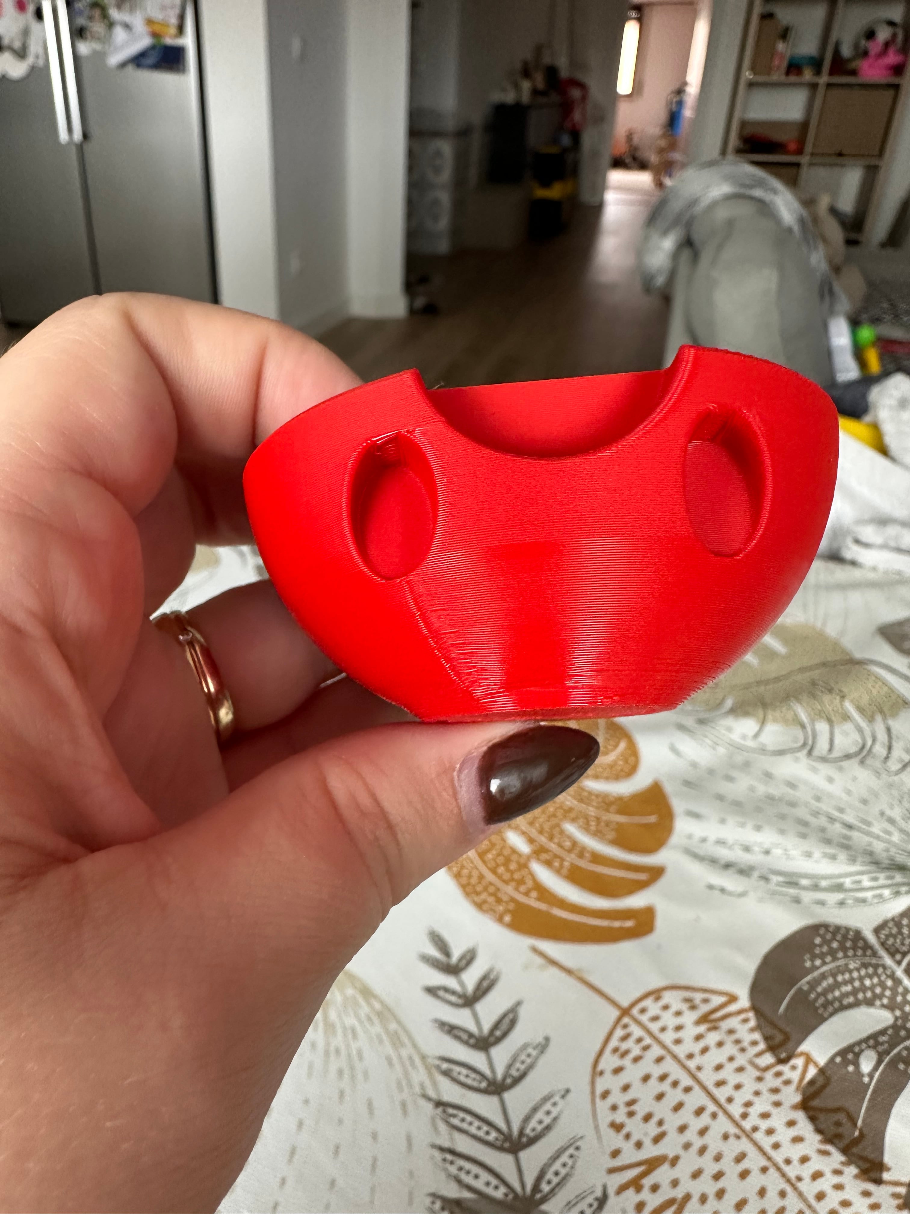 Hello, I bought your models, but I can't print them properly. I have a Bamboo Lab P1s 3D printer and I've changed several settings but the first layers always come out wrong. Can you help me?
