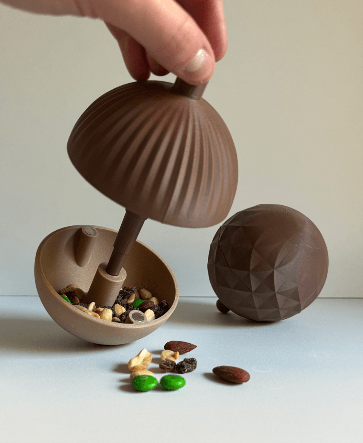 Gift balls, Christmas tree ornaments. 3d model