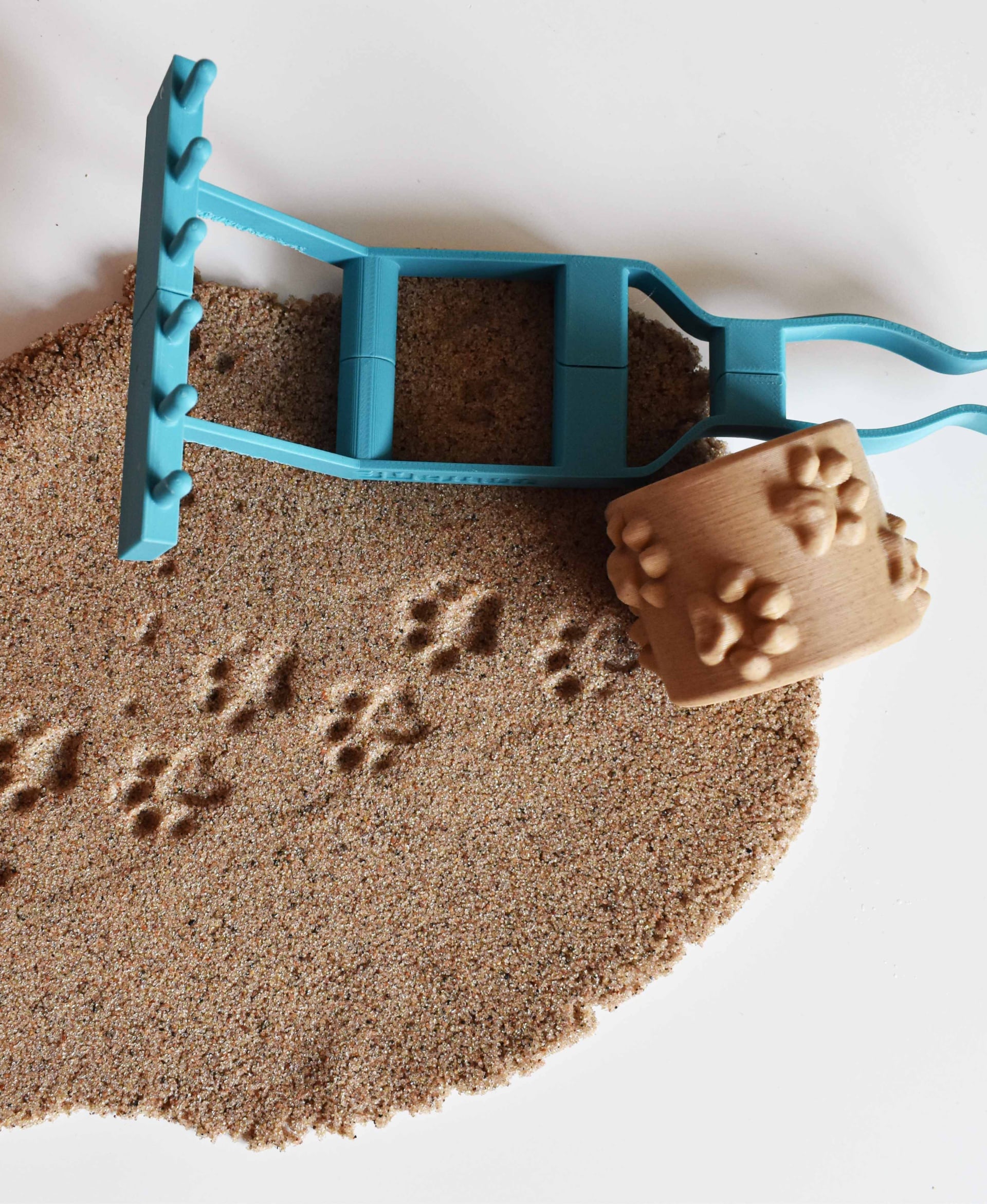 Multi-Tool Handle for Sand Play 3d model