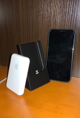 Magsafe Battery iPhone Stand 3d model