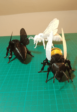 Hairify Honey Bee 3d model