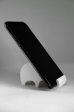 PhonePhant - Elephant Phone Stand 3d model