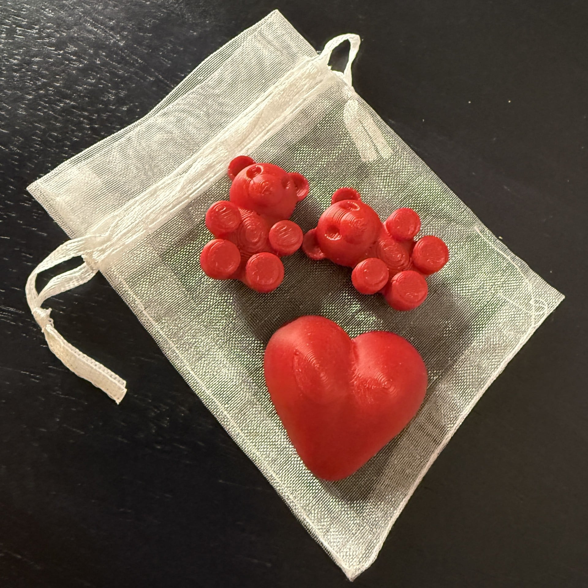 Loving Bears Magnets 3d model