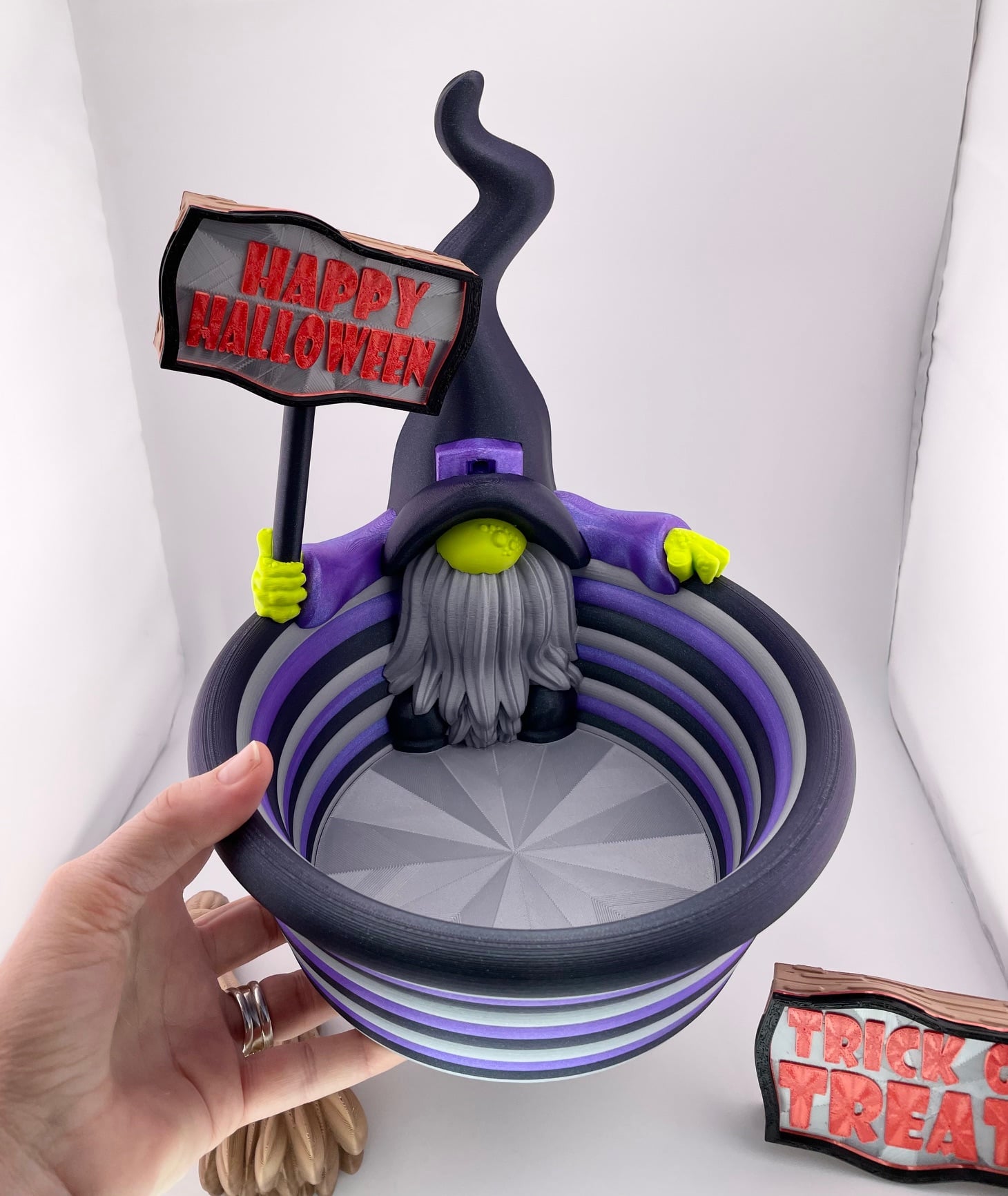 Customizable Witch Gnome Candy Bowl 3d model