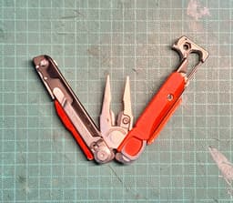 Leatherman Signal Mod 3d model